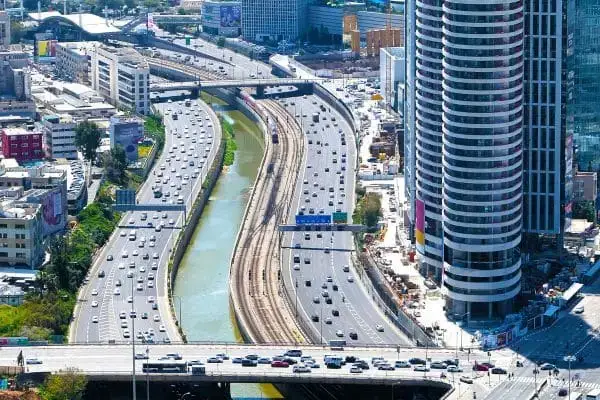 הסעות בתל אביב עם חברת מטיילי נהורה
